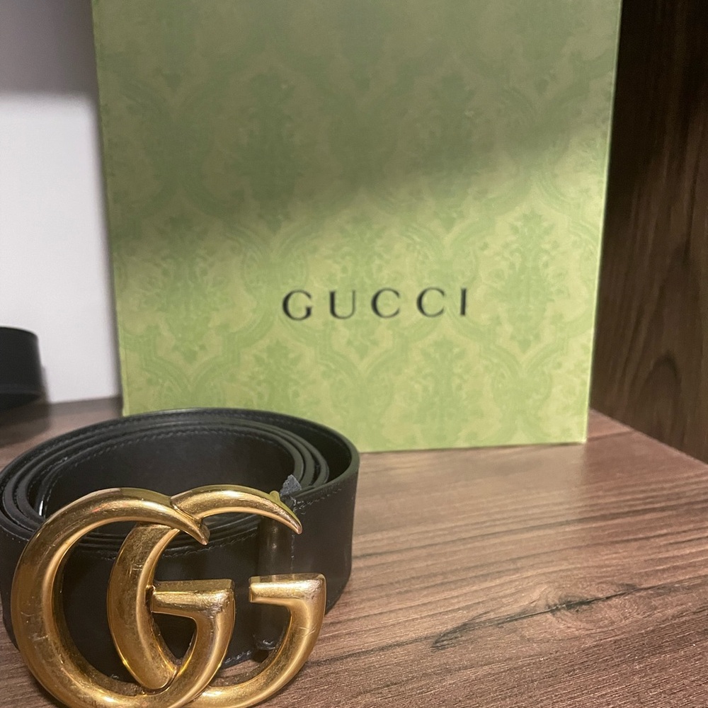 Gucci Black Leather Belt with Gold Accents